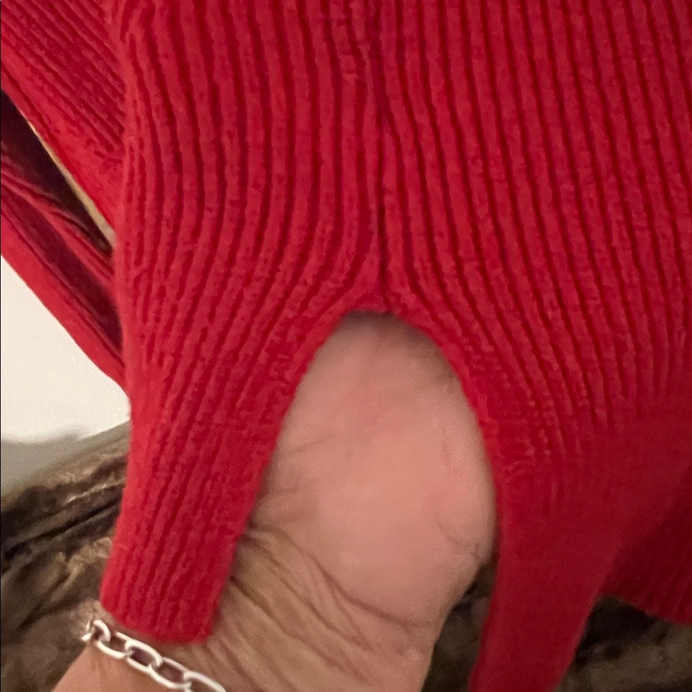 Daily Thread Sweater - Picture 6 of 7
